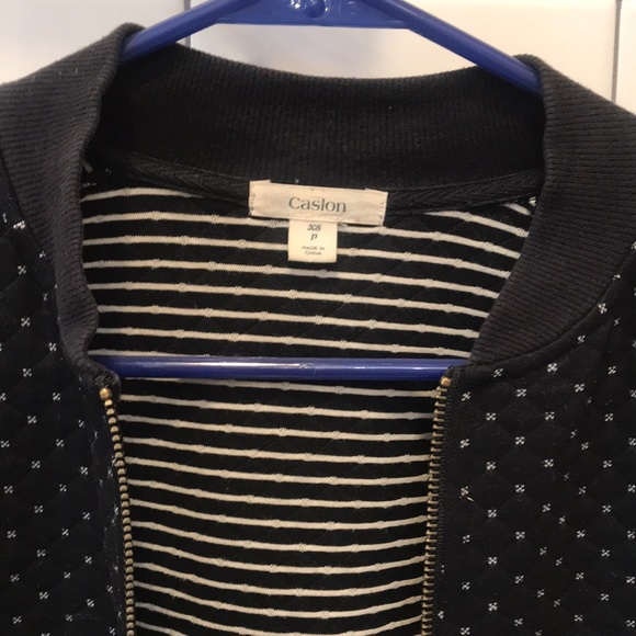 Amazing, adorable quilted jacket - Picture 2 of 6